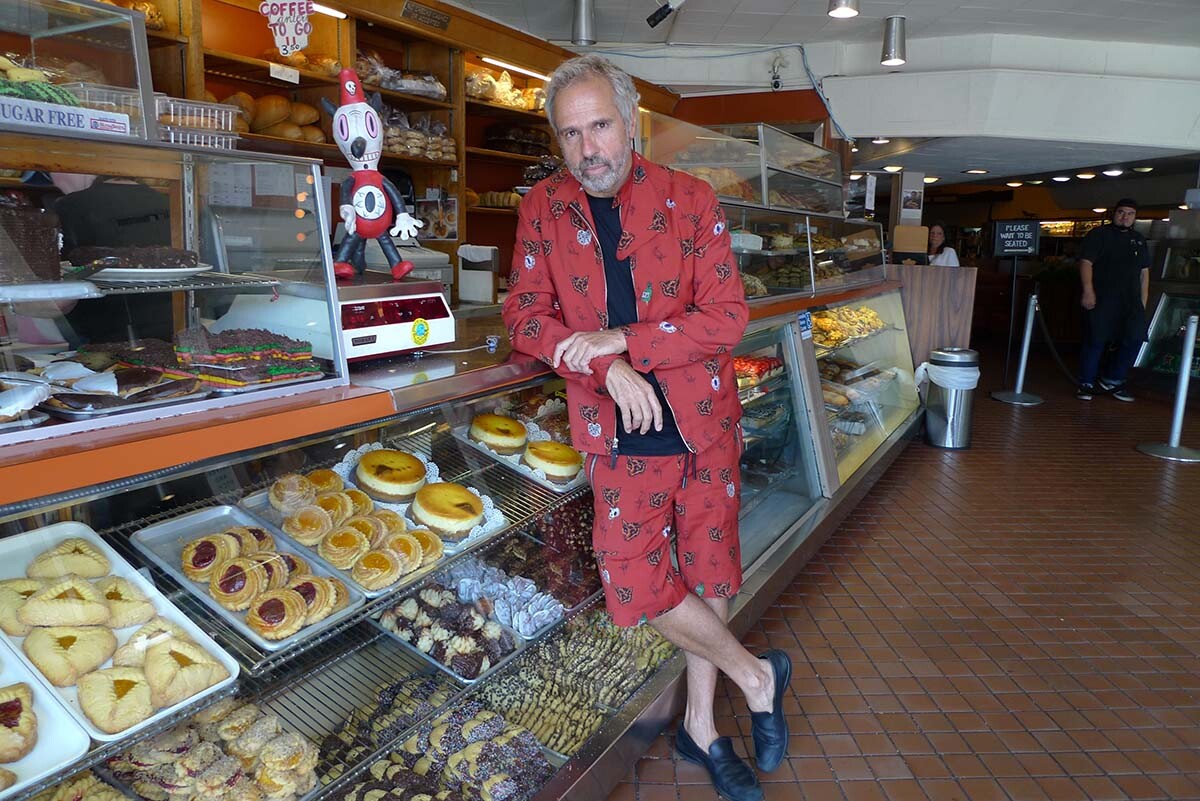 Gary Baseman at Canter's | Julie Wolfson MKs3