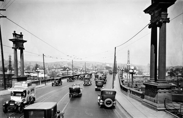 Circa 1924 view of the Buena Vista (North Broadway) Bridge over the Los Angeles River. Courtesy of the Title Insurance and Trust / C.C. Pierce Photography Collection, USC Libraries.