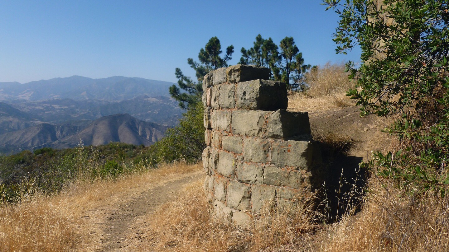 Remains of Knapp's Castle
