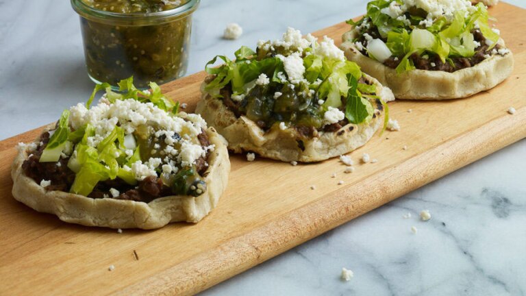 sopes