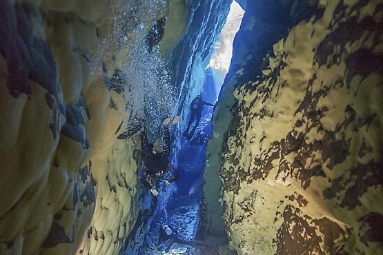 NPS divers in Devils Hole during a recent research dive on April 11-12, 2015. | Photo: Brett Seymour (NPS) 2015.