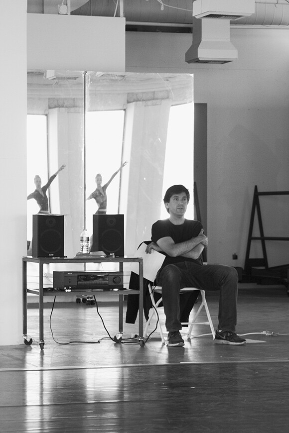 "DANCE+DESIGN II" rehearsal. | Photo: Joshua Schaedel