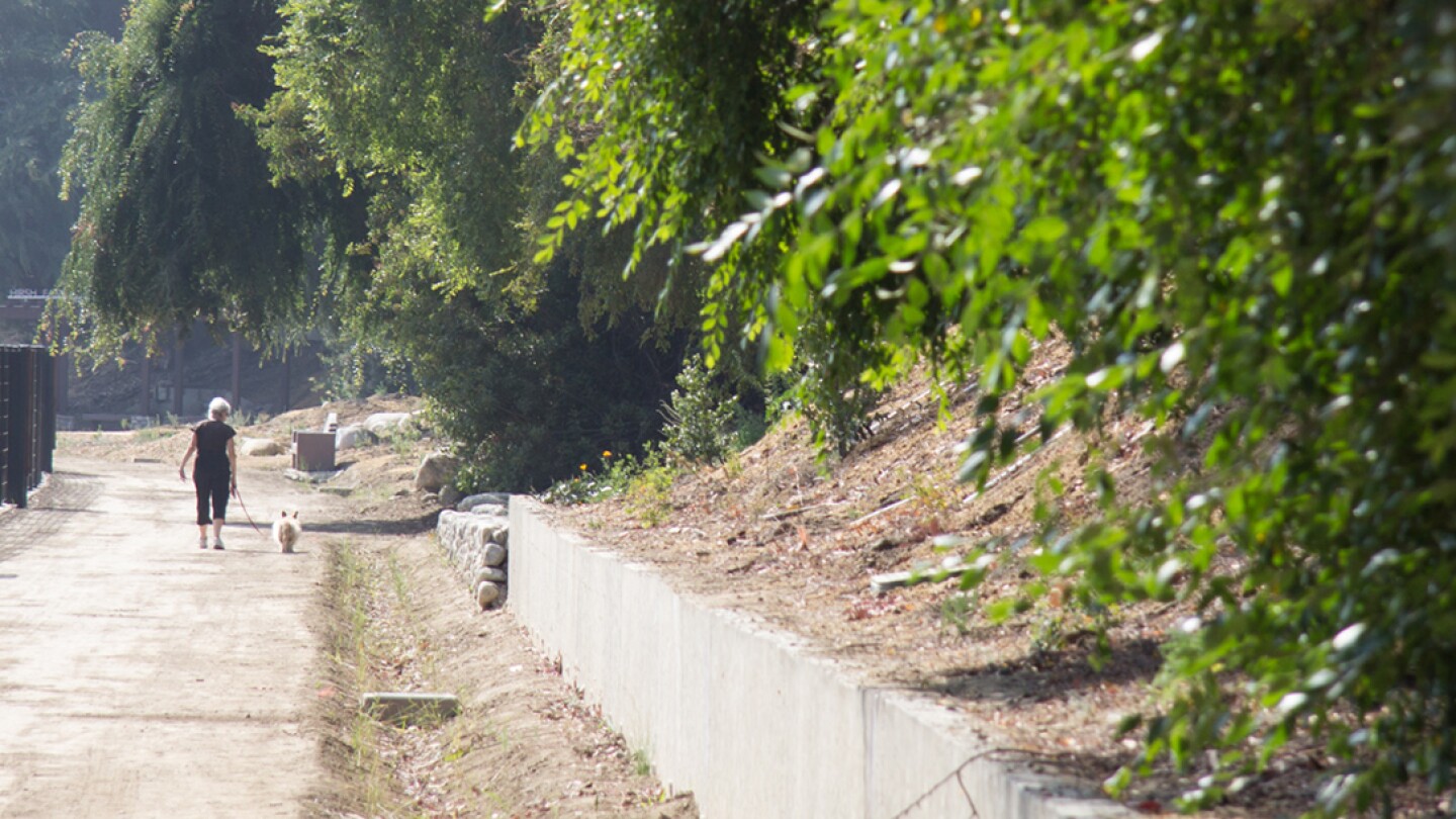 Along the Zev Yaroslavsky L.A. River Greenway Trail | Photo: Jason Goldman