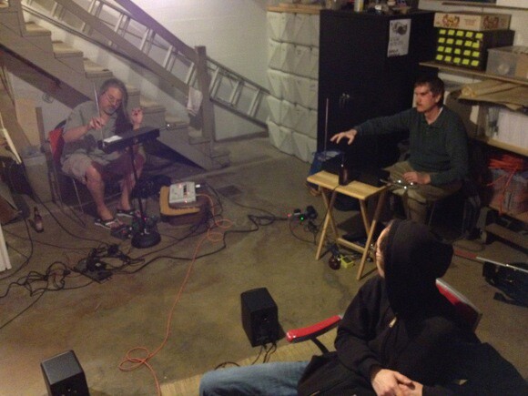 Two of 3 Faraday Trippers playing on KChung's Field Recordings of the Afterhours | Photo: Max Hegedus