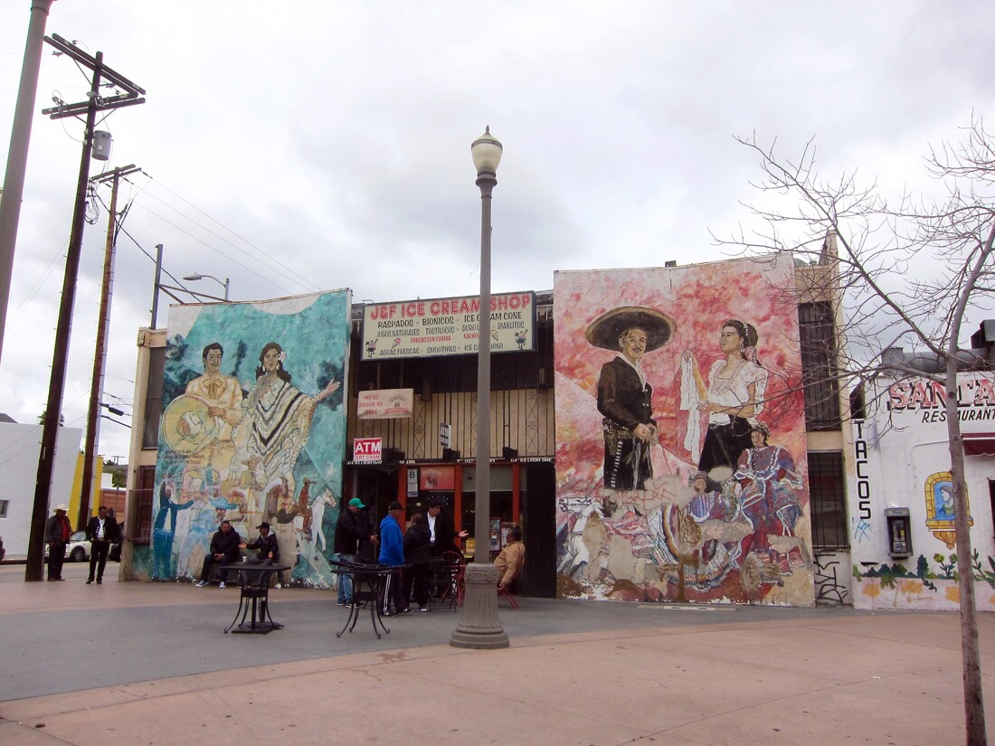 Mariachi Plaza