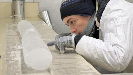 Glacier ice records how climate change impacts the Earth