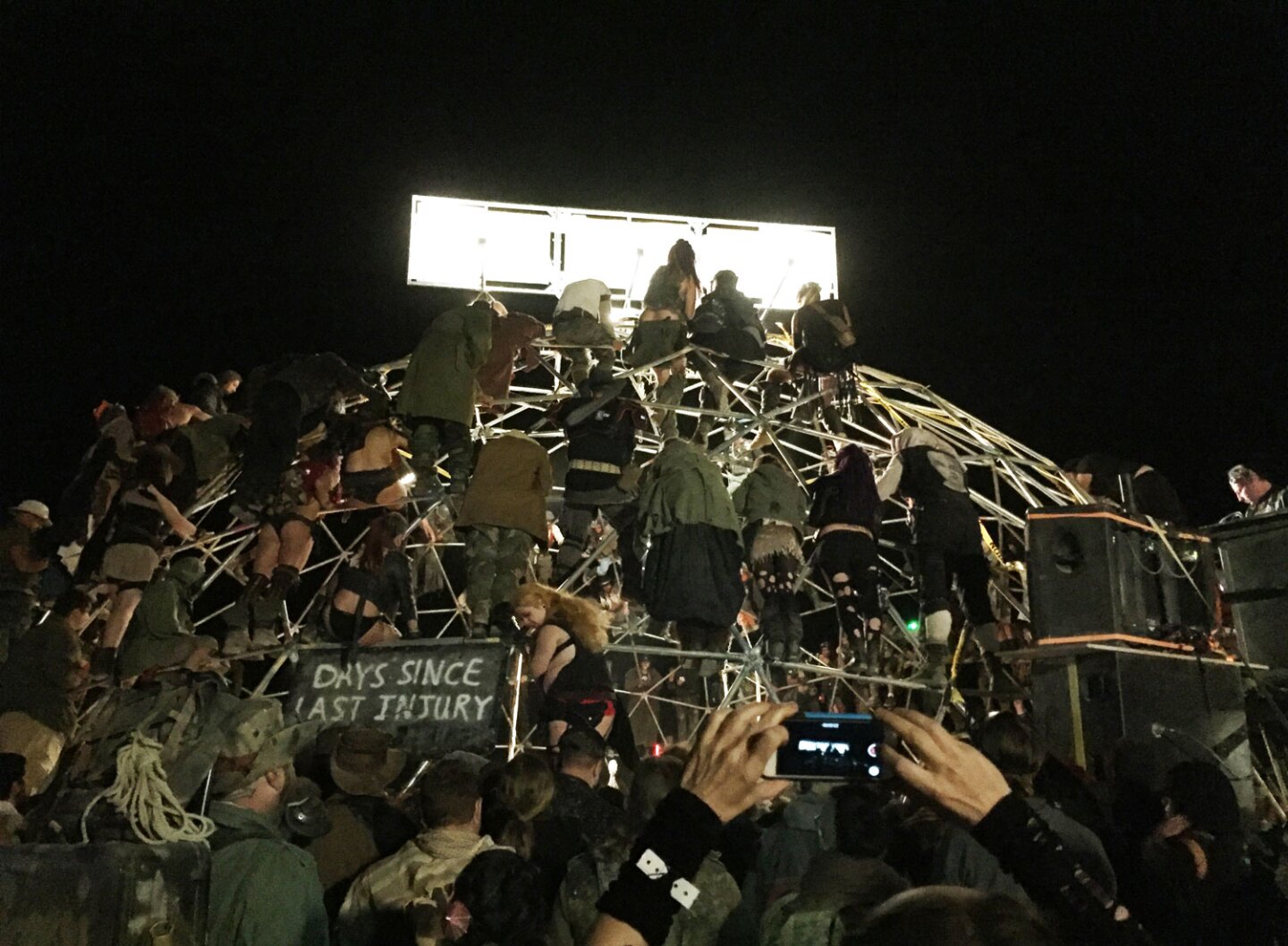 Nightly battles in the Thunderdome at Wasteland