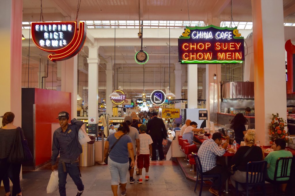 Grand Central Market main thoroughfare | Danny Jensen