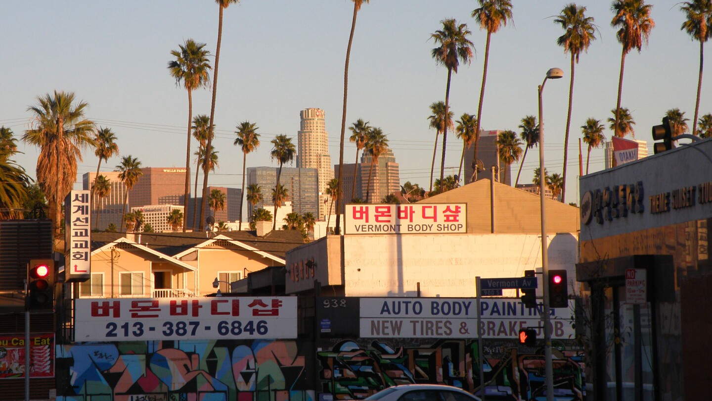 looking-toward-downtown.jpg