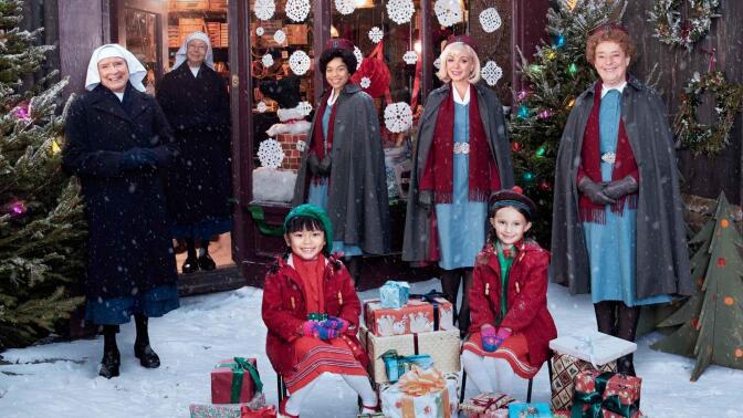 Cast members of the 2020 "Call the Midwife" holiday special pose for a group photo.