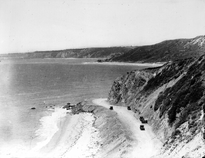 Site of Arch Rock after its demolition and subsequent highway grading. Courtesy of the Title Insurance and Trust, and C.C. Pierce Photography Collection, USC Libraries.