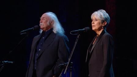 Joan Baez and David Crosby Sing 'Blackbird'