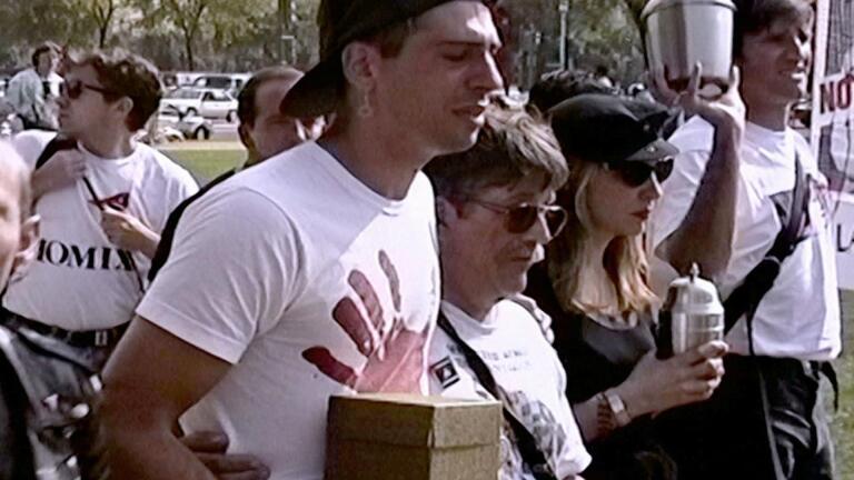 How to Survive a Plague: AIDS Activists ĺäĄ_Bring the Dead
