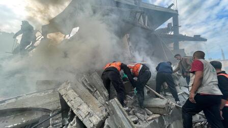 Military experts discuss Israel's use of unguided bombs