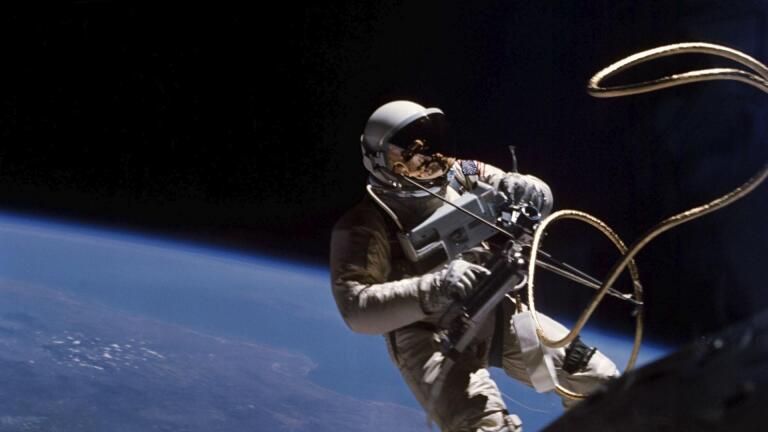 PBS Previews: Chasing the Moon | Trailer