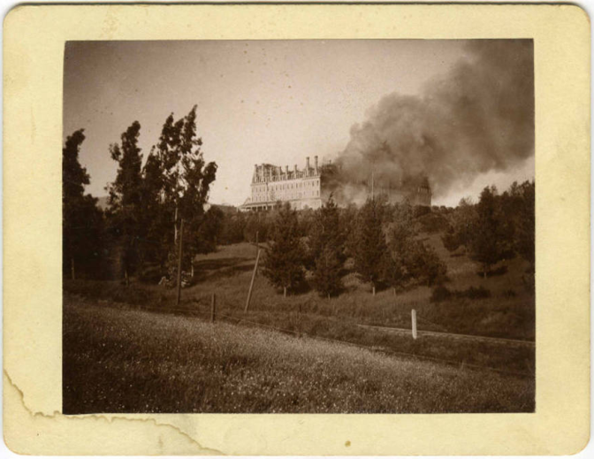 An ember from one of the Raymond Hotel's 80 chimneys landed on the structure's wood shingle roof, starting a fire that destroyed the hotel on Easter Sunday, 1895. Courtesy of the Main Photo Collection, Pasadena Museum of History.