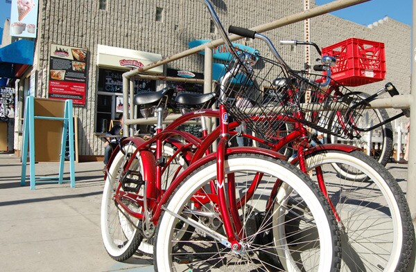 VFG_Bicycling_VeniceBoulevard.jpg