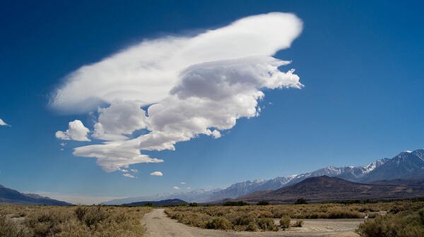 owens-valley-solar-5-8-14-thumb-600x336-73664