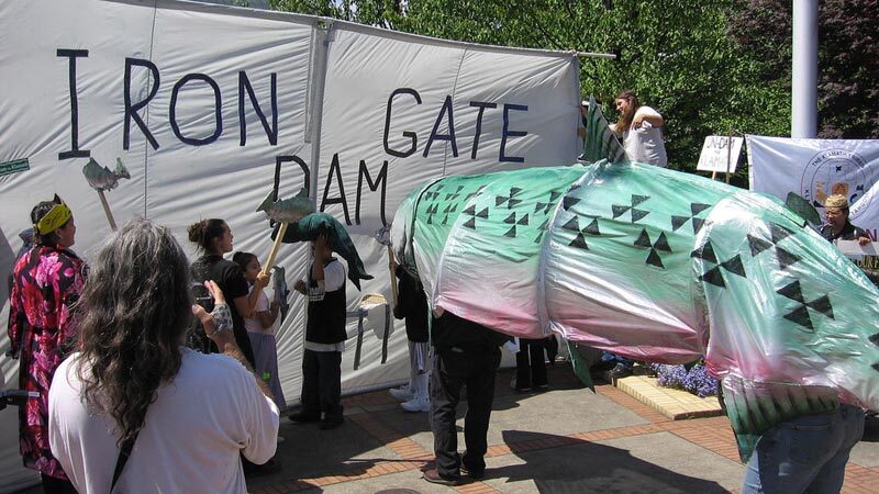iron-gate-dam-demo-10-24-16.jpg
