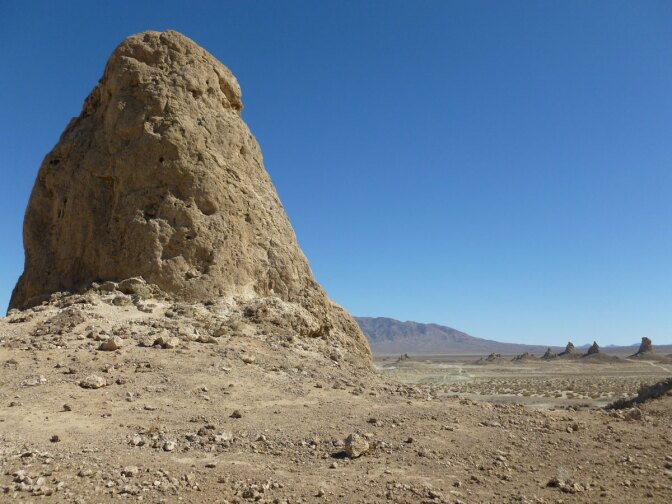 trona pinnacles