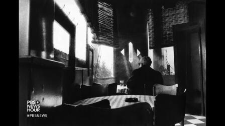 What makes a photographer when everyone is taking pictures