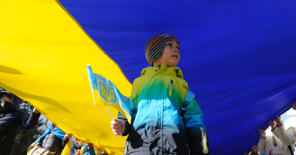 How to Talk to Kids About the Ukraine Invasion