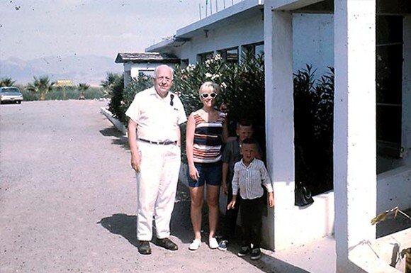 Dr. Springer with unidentified spa guests. | Photo: Courtesy of the CSU Desert Studies Center.
