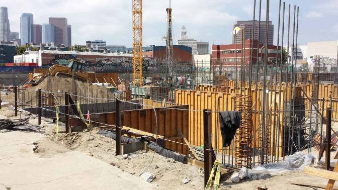 320-unit housing project under construction in L.A.'s Arts District | photo by Patrick Pelletier