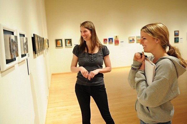 Professor Andrea Lepage with student at Washington and Lee University