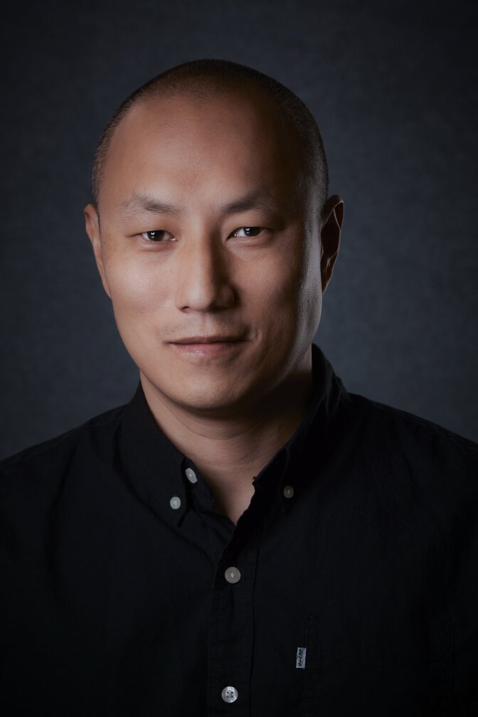 Dinh Thai_HeadShot.jpg