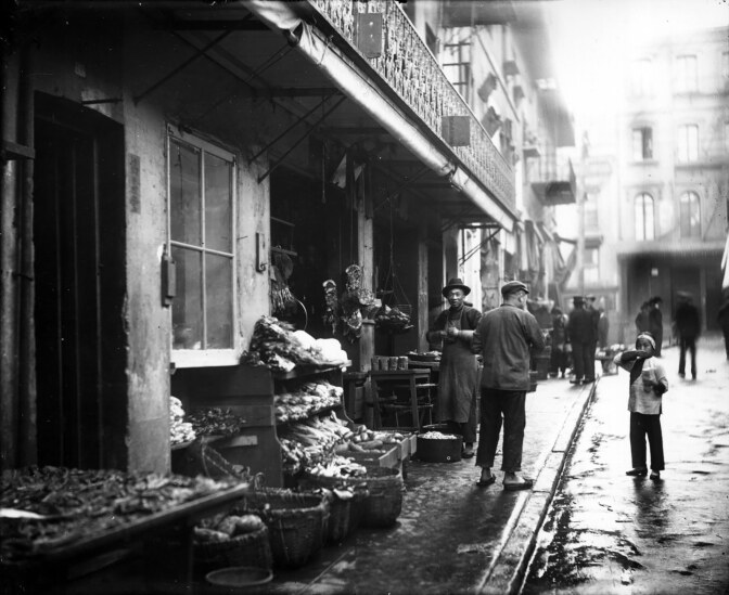 Storefront of Chinatown meat and vegetable market, San Francisco, California, 1895 | University of Washington, Special Collections, Hester 11128