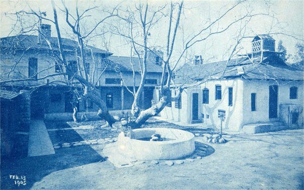 Charles Fletcher Lummis built his residence, El Alisal, around an ancient sycamore tree. Object ID P.35676. theautry.org