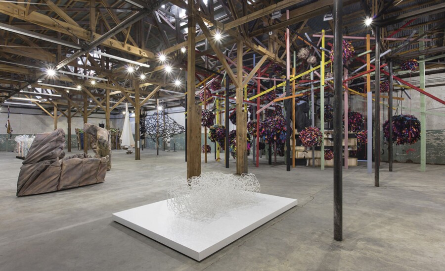 installation_view_hauser_wirth_schimmel_2016._photo_brian_forrest.jpg