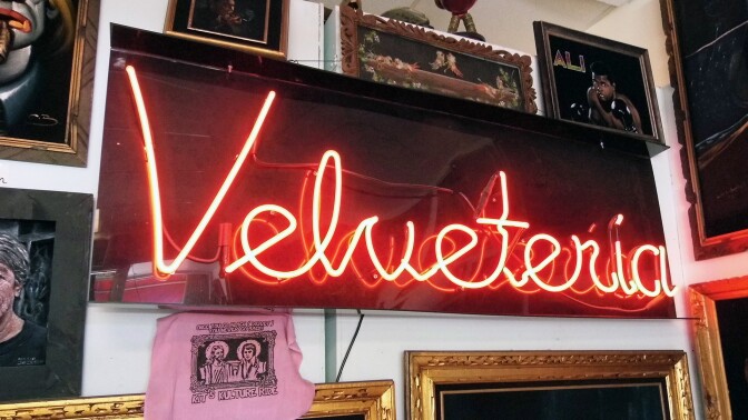Velveteria