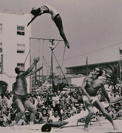 Muscle Beach gymnasts in Santa Monica | Russ Saunders and Paula Unger Boelsems Collection/Santa Monica Public Library Image Archives
