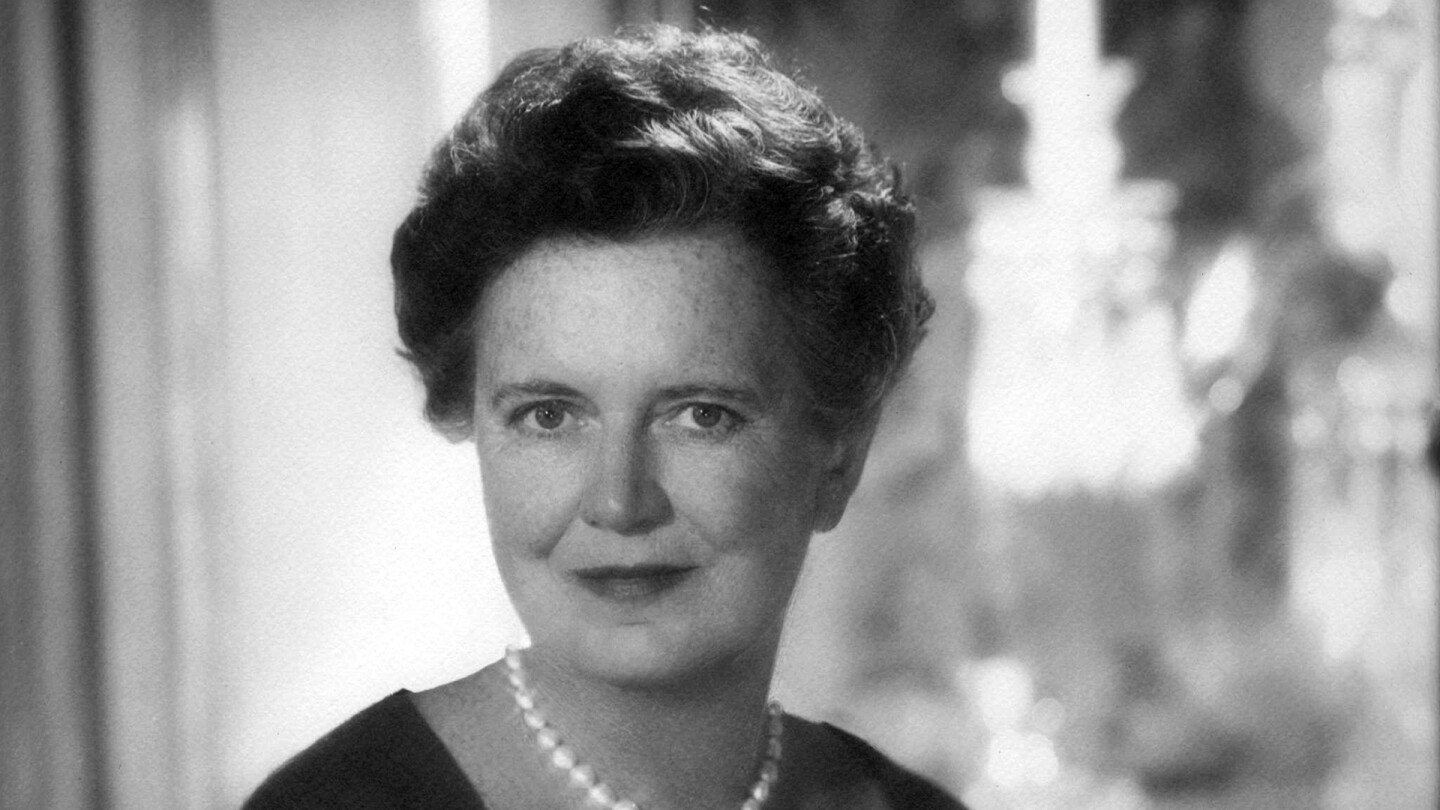 dorothy chandler