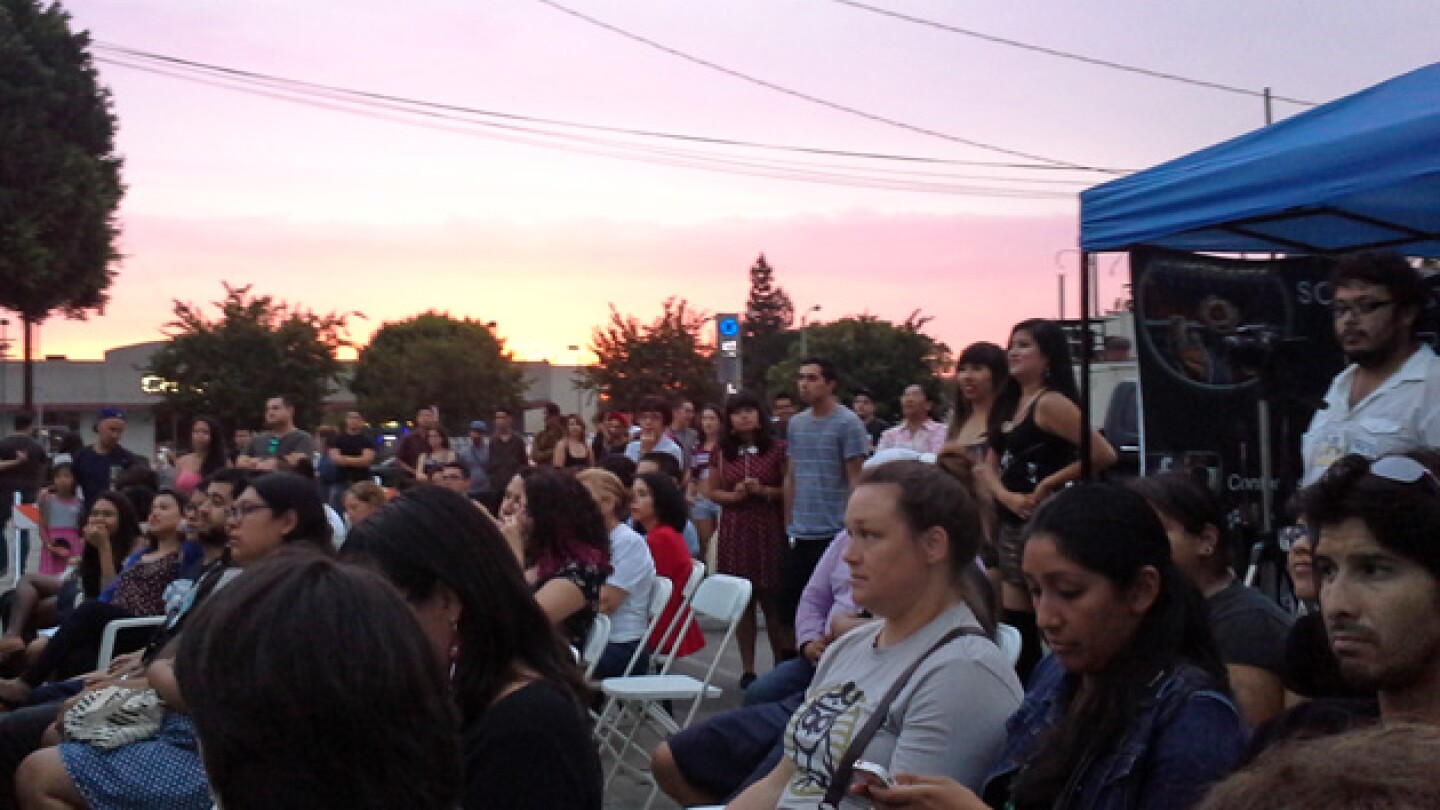 selaartwalk01.jpg
