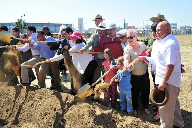 lastatehistoricgroundbreaking-thumb-630x419-70802