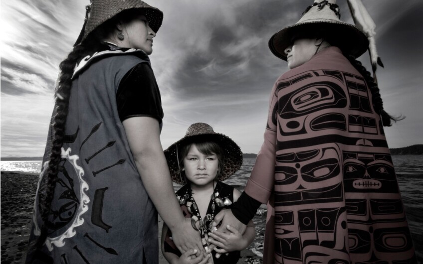 Darkfeather and Bibianna Ancheta, and Eckos Chartraw-Ancheta, of the Tulalip Tribes. Photographed by Matika Wilbur for Project 562.