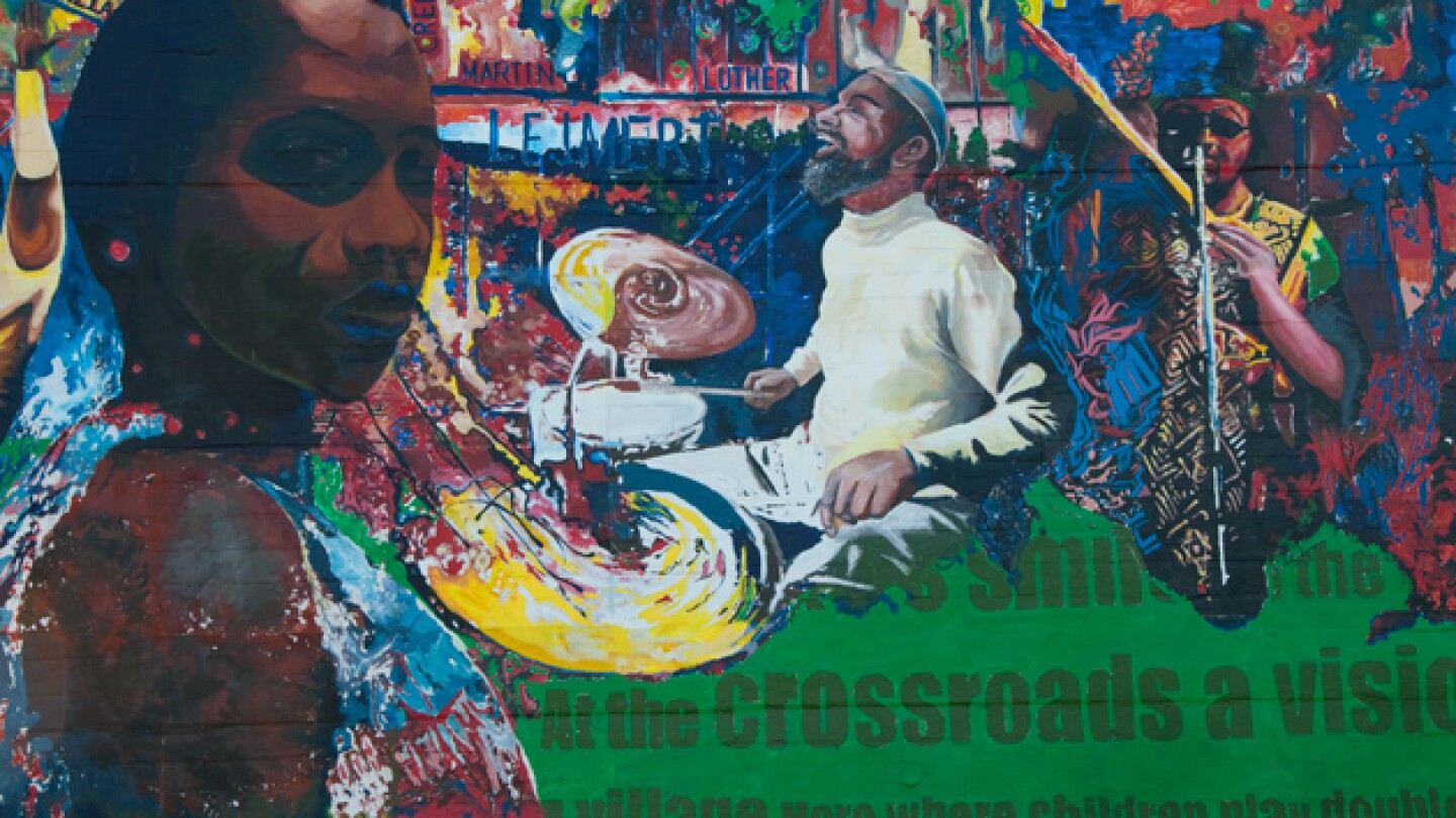 Leimert-Mural-Top-Image-thumb-630x410-70212