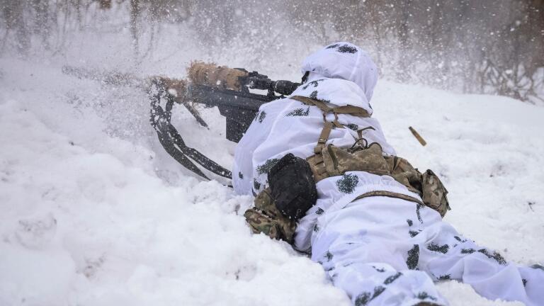 Ukraine fights to hold Bakhmut as Russian forces close in