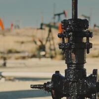 The Fight to End Oil Drilling in Los Angeles (Preview)