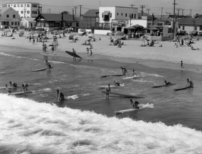 Surfers in Venice Beach | Dick Whittington Studio/University of Southern California Libraries