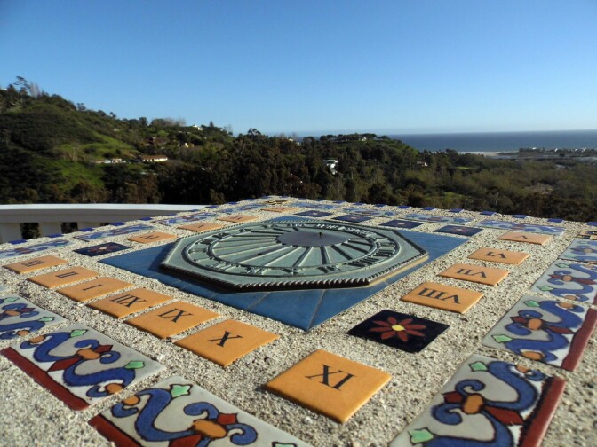 Serra Retreat (2)