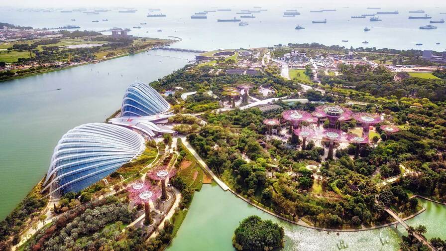 Gardens by the Bay, Singapore. (featured) | iStock/CharlieTong