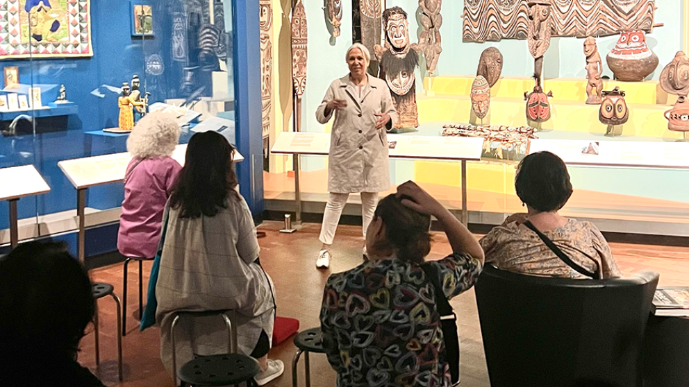 Contemplative Art Viewing