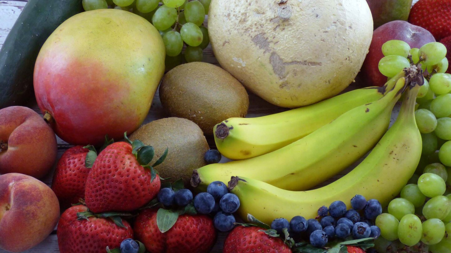 Different types of fruit