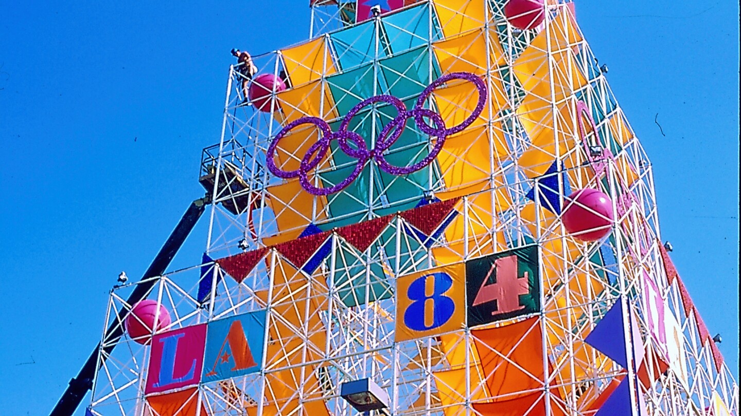 A light structure similar to scaffolds were used in the 1984 Los Angeles Olympics.
