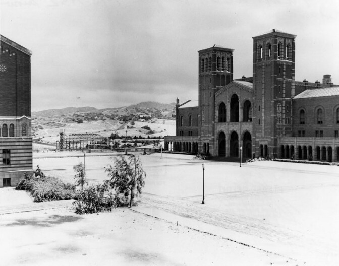 Snow on the UCLA campus in January 1932
