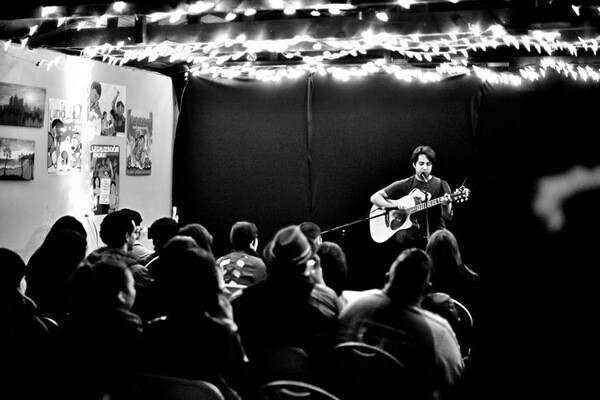 Alivio Open Mic in Bell | Photo: Bryan Diaz